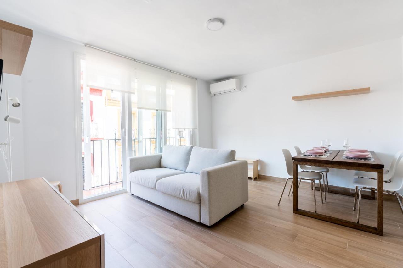 Appartamento Holi-Rent Pureza Siviglia Esterno foto