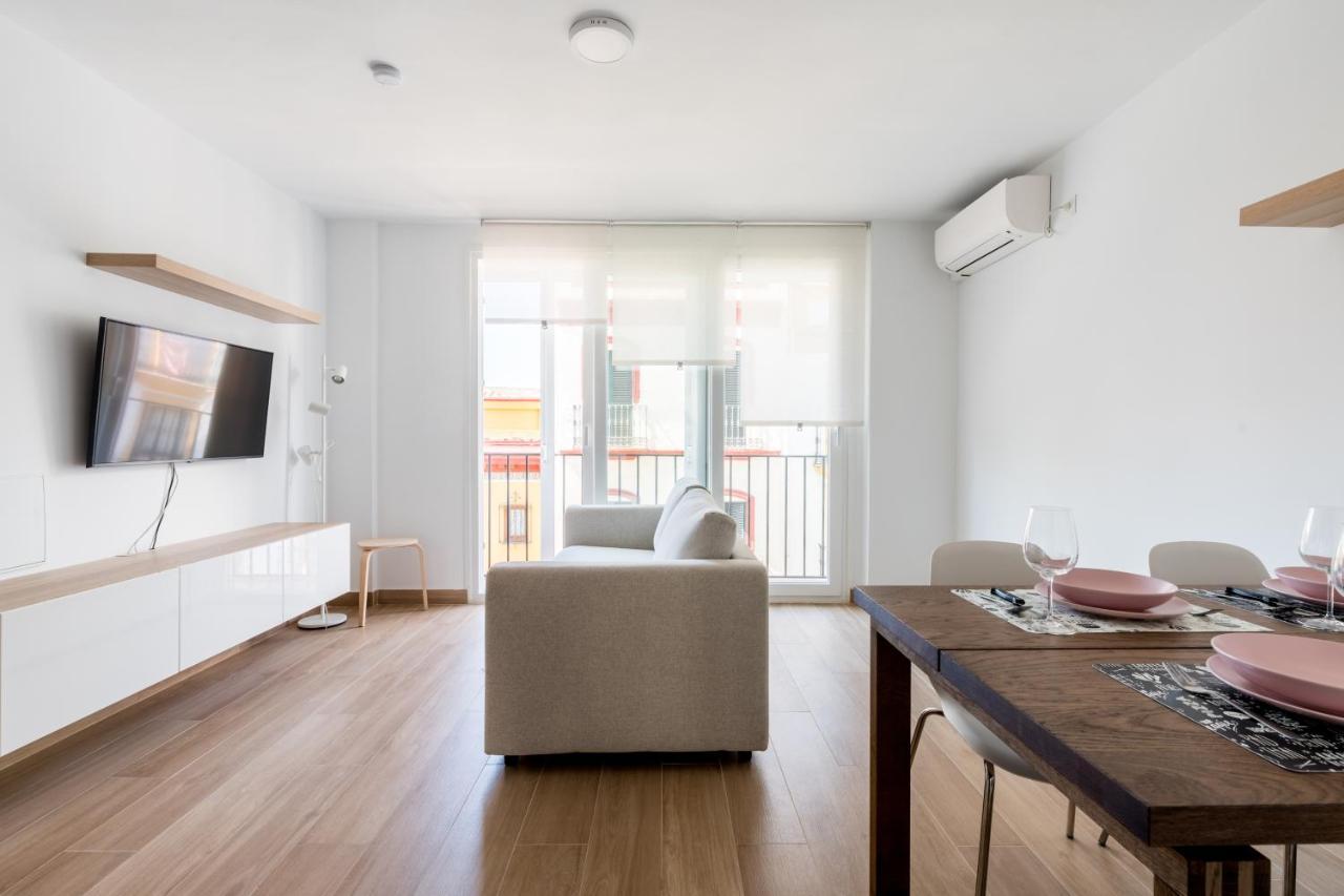 Appartamento Holi-Rent Pureza Siviglia Esterno foto