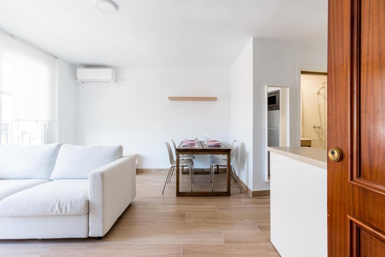 Appartamento Holi-Rent Pureza Siviglia Esterno foto